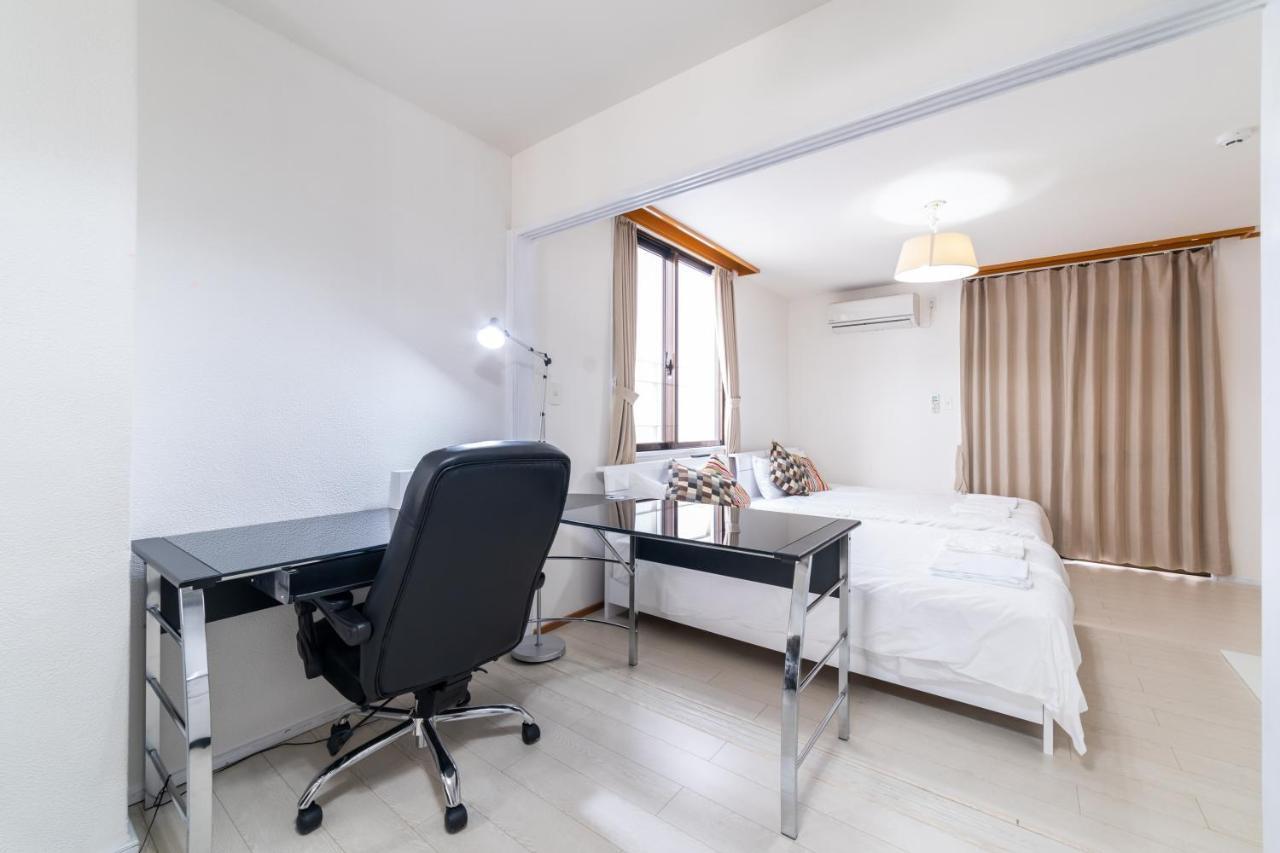Izumisaki Terrace402 Aparthotel นาฮะ ภายนอก รูปภาพ